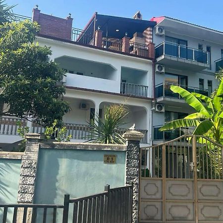 Hotel Ararat Gonio Exterior photo