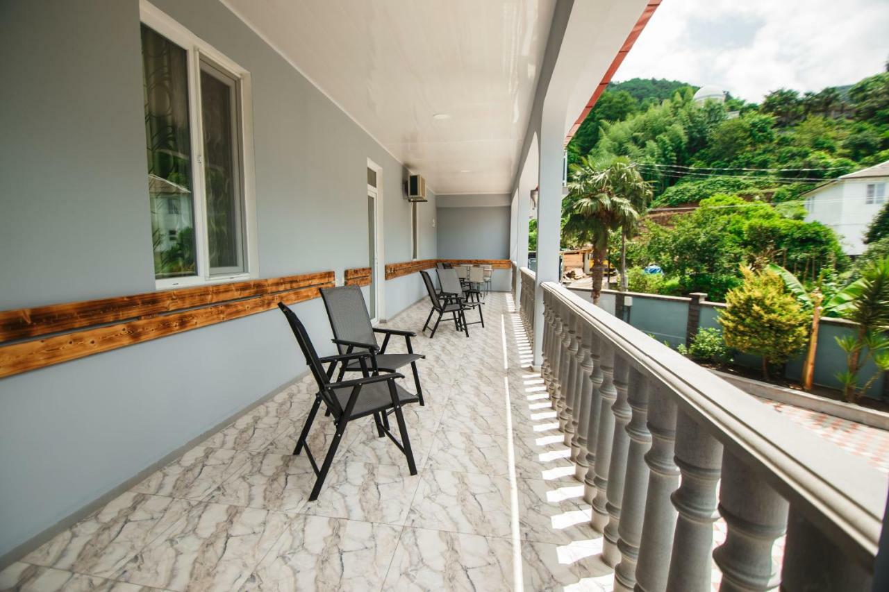 Hotel Ararat Gonio Exterior photo