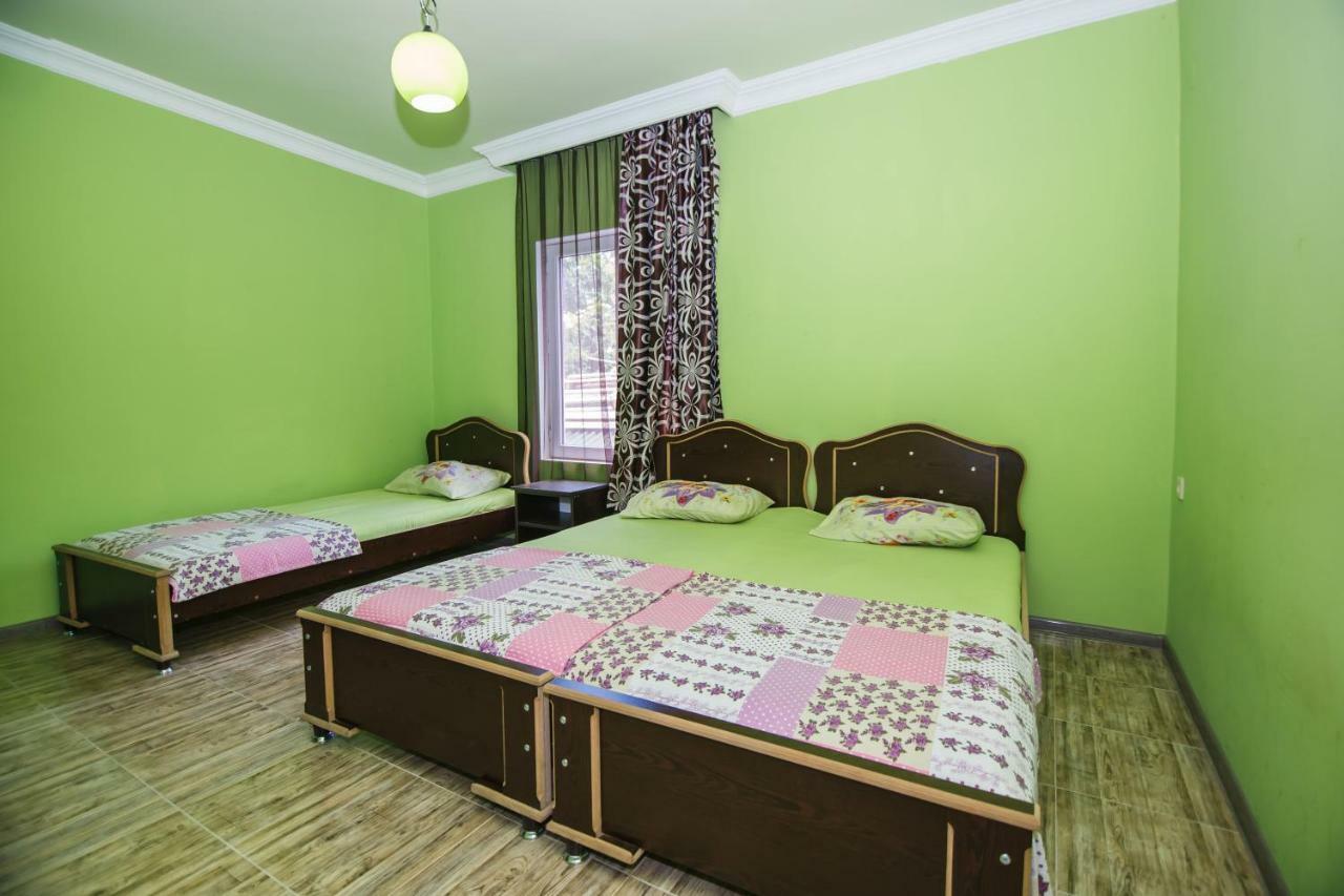 Hotel Ararat Gonio Exterior photo